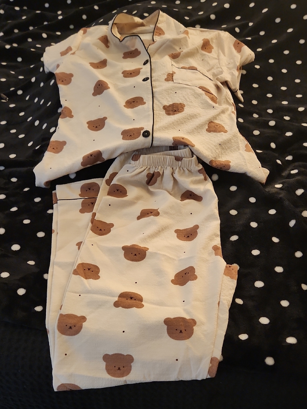 Cream Bear Print Kids Pajama Set - Short Sleeve Top & Pants